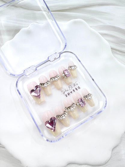 Milk White Pearl Powder Three-dimensional Love Diamond-Handmade Wearing Nails