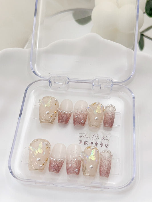 M118 Lady Pearl Butterfly Handmade press on nails